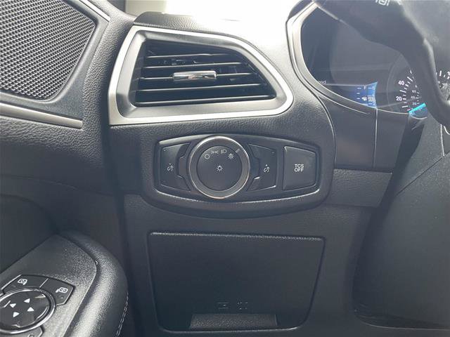 Certified 2024 Ford Edge SEL AWD/4WD image 16