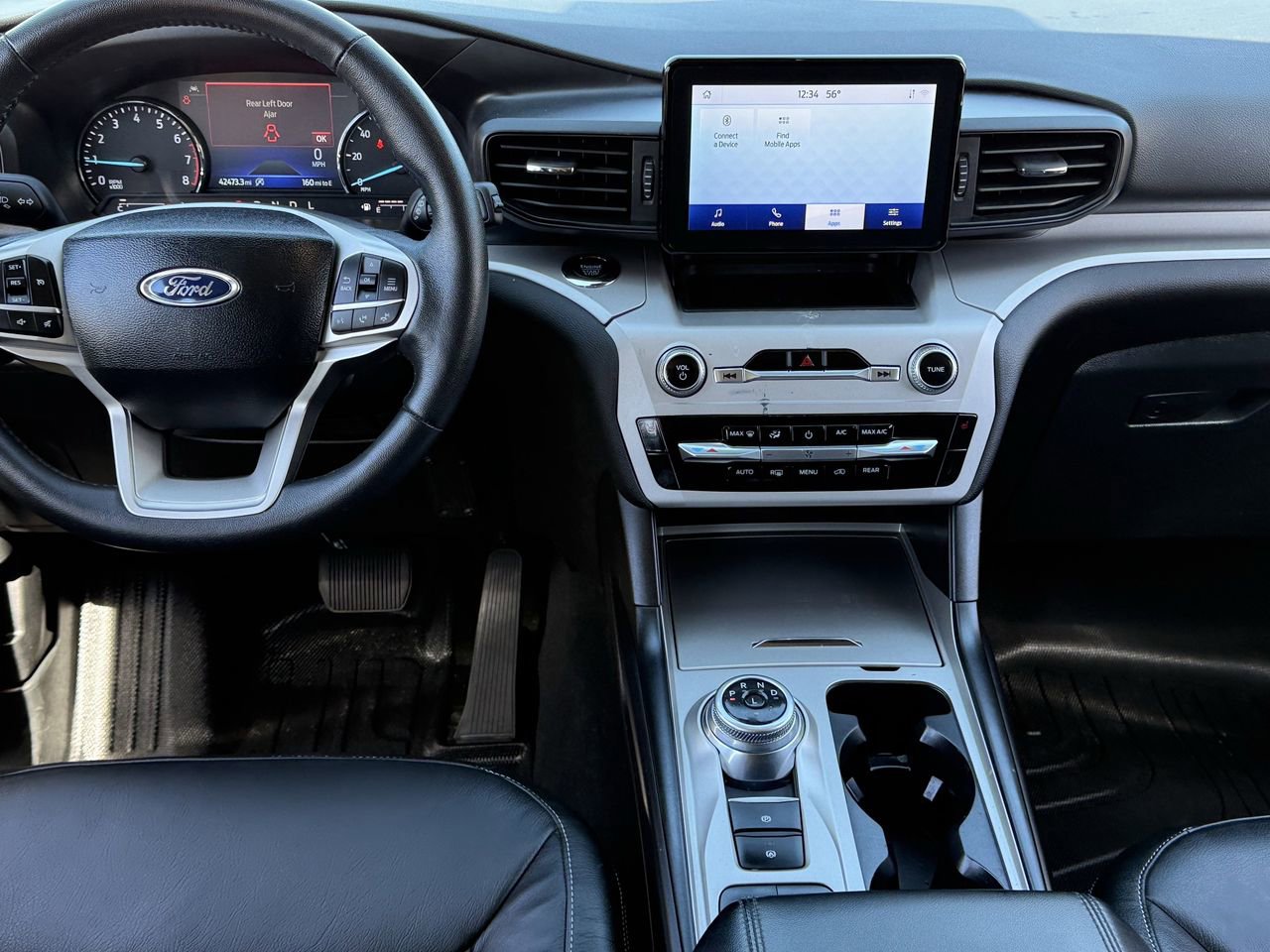 Certified 2024 Ford Explorer XLT image 11