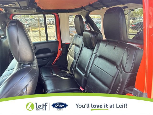 Used 2018 Jeep Wrangler Unlimited Sahara w/ Safety Group image 30