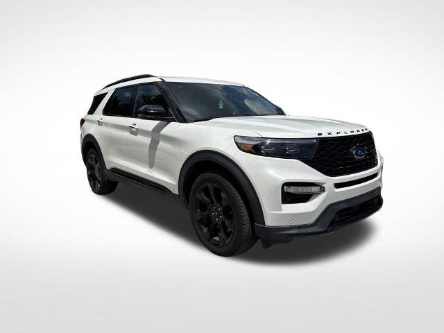 Certified 2024 Ford Explorer ST w/ Equipment Group 401A AWD/4WD image 2