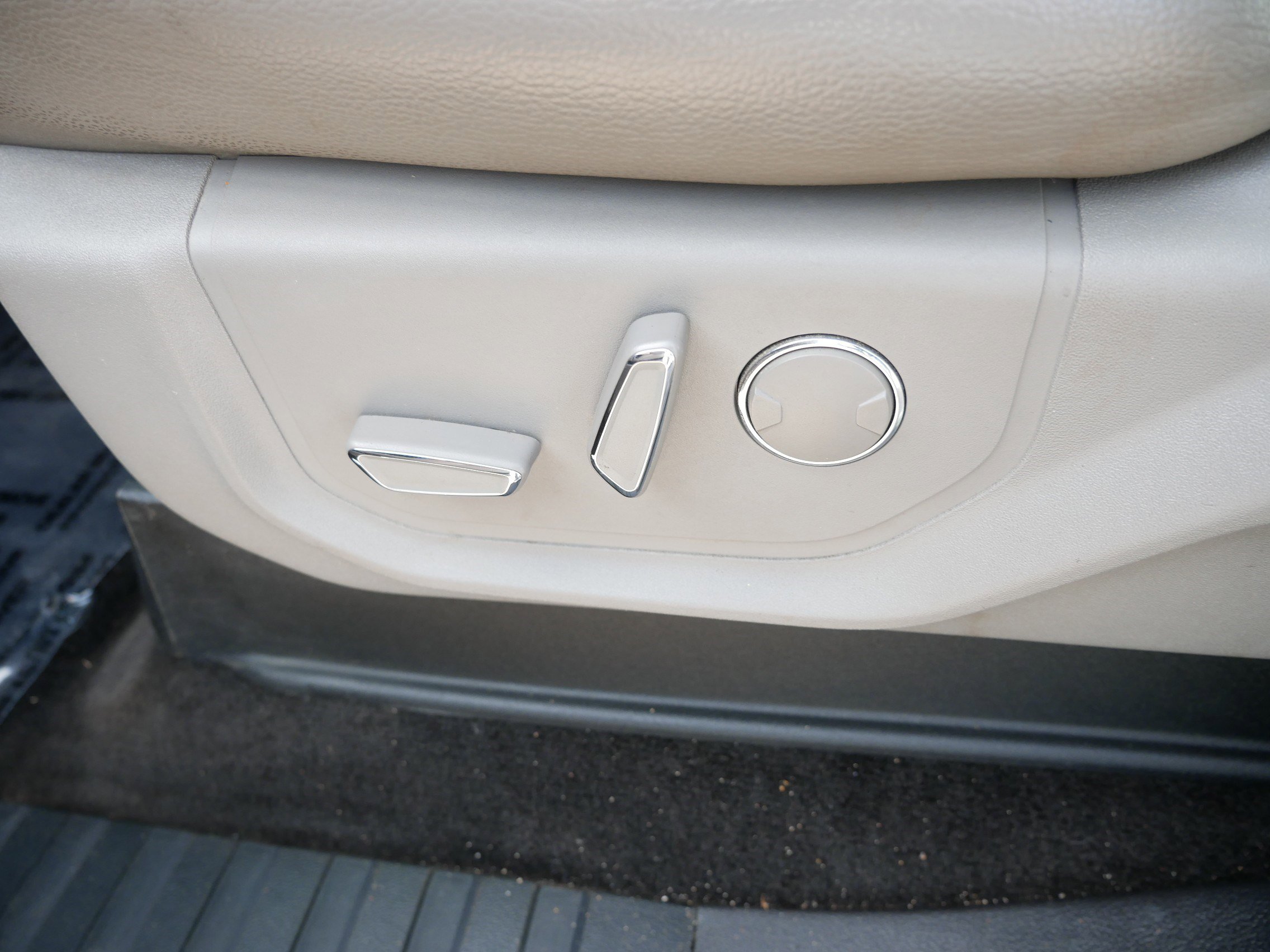 Certified 2018 Ford F150 Lariat AWD/4WD image 19