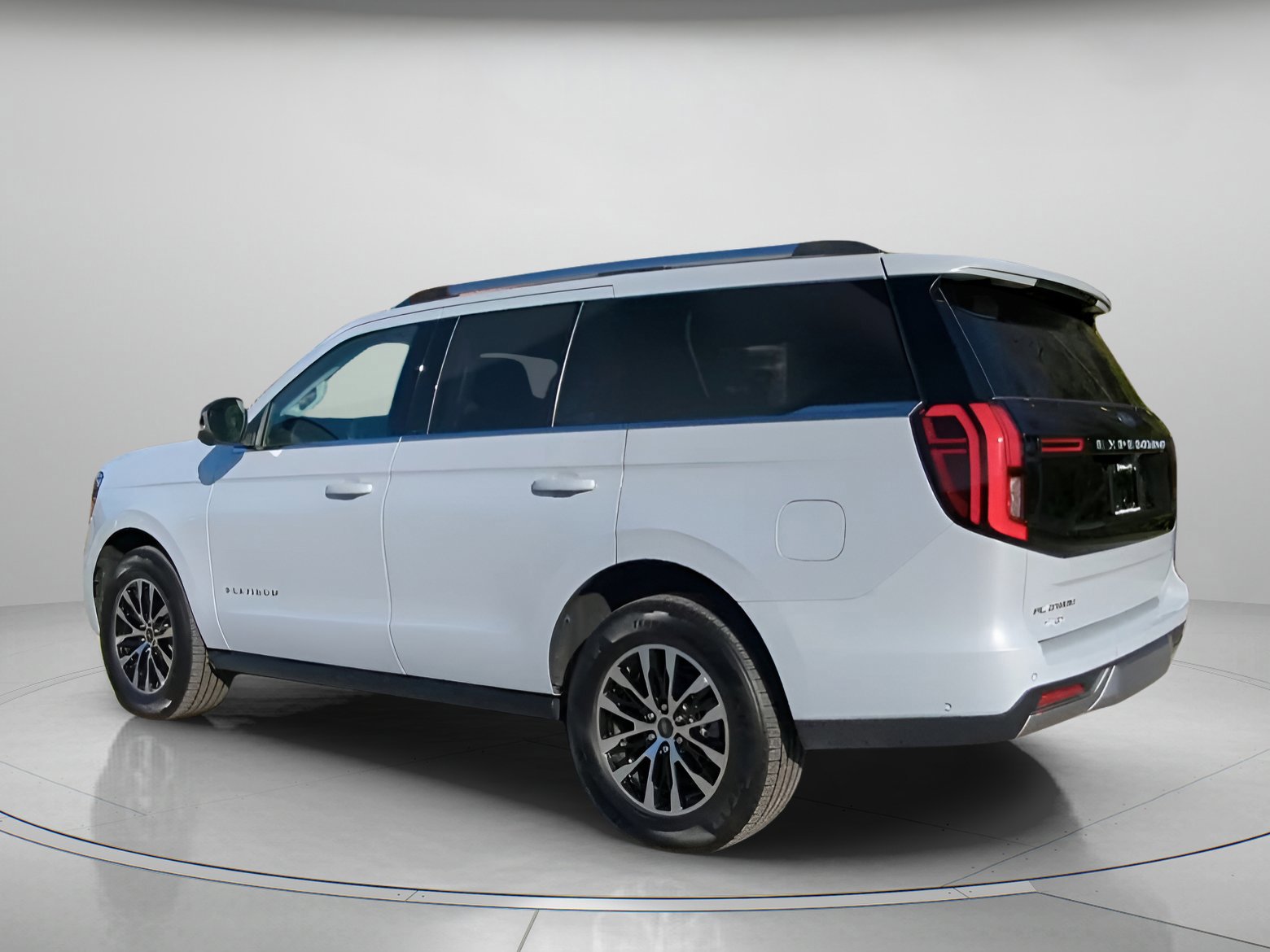 Certified 2025 Ford Expedition Platinum image 12