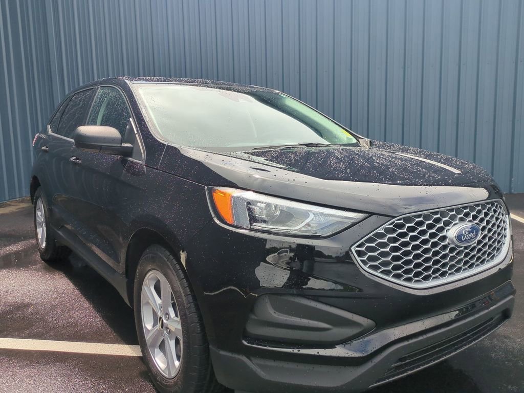Certified 2024 Ford Edge SE AWD/4WD image 3