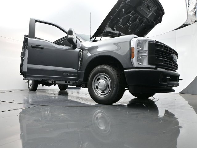 Certified 2026 Ford F250 XL RWD image 34