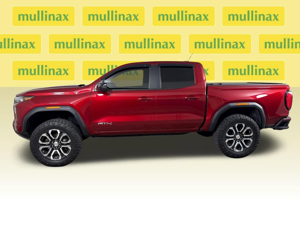 Used 2023 GMC Canyon AT4 w/ AT4 Premium Package AWD/4WD image 9