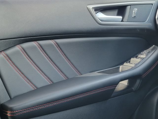 Certified 2024 Ford Edge ST-Line AWD/4WD image 37