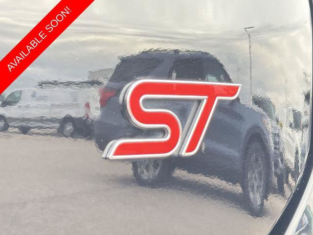 Certified 2024 Ford Edge ST w/ Equipment Group 401A AWD/4WD image 12