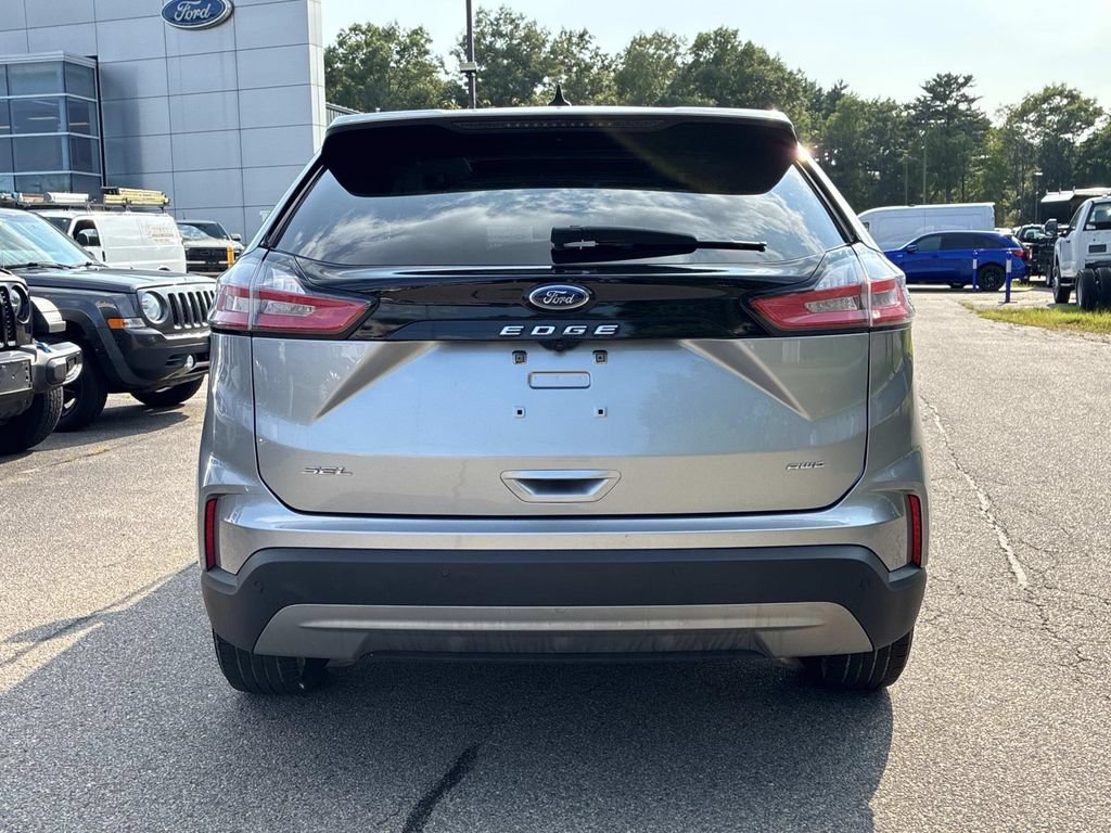 Certified 2022 Ford Edge SEL w/ Convenience Package AWD/4WD image 6