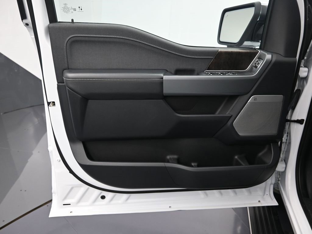 Certified 2023 Ford F150 Lariat w/ Equipment Group 502A High image 25