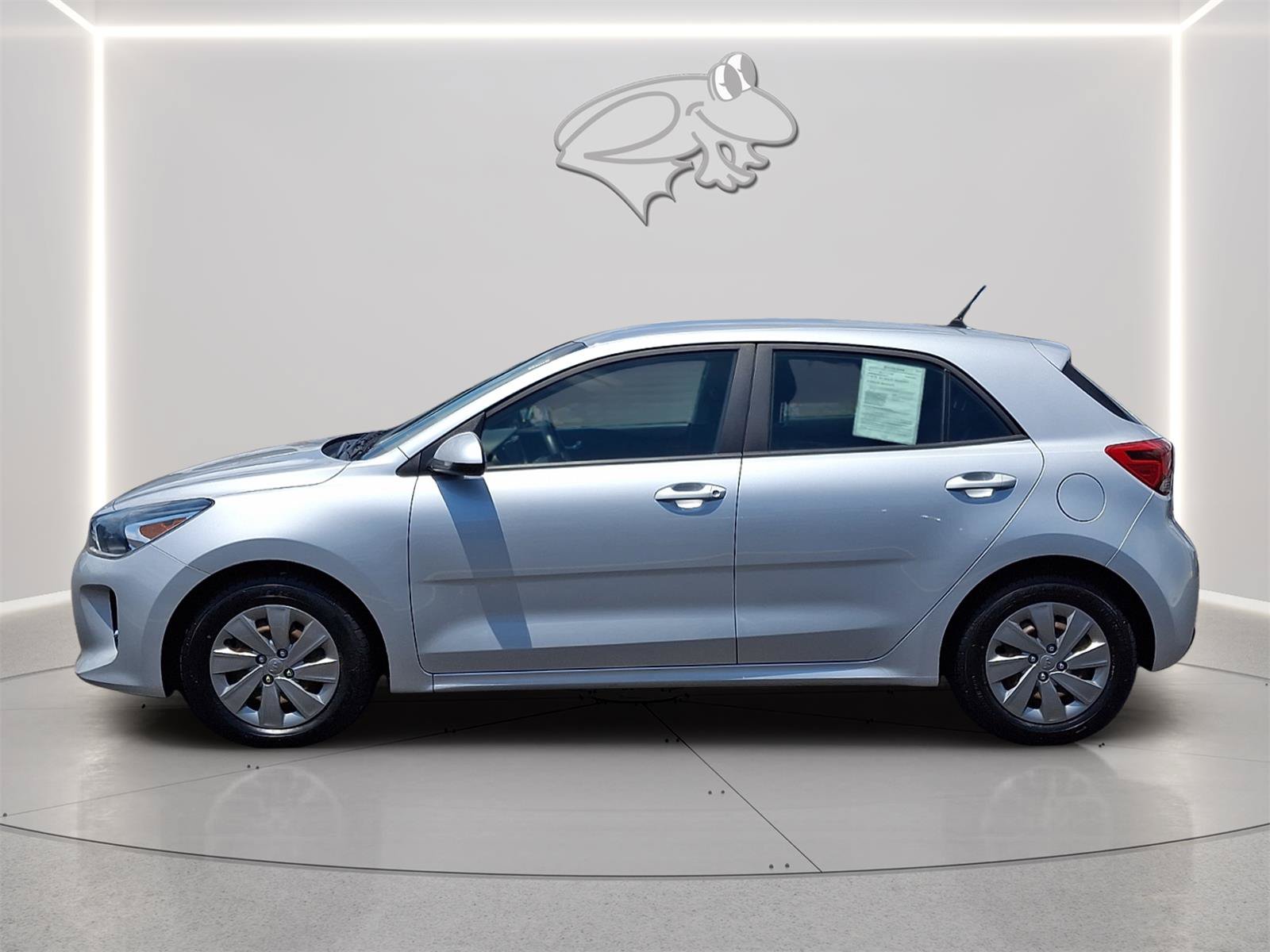 Used 2020 Kia Rio S FWD image 2