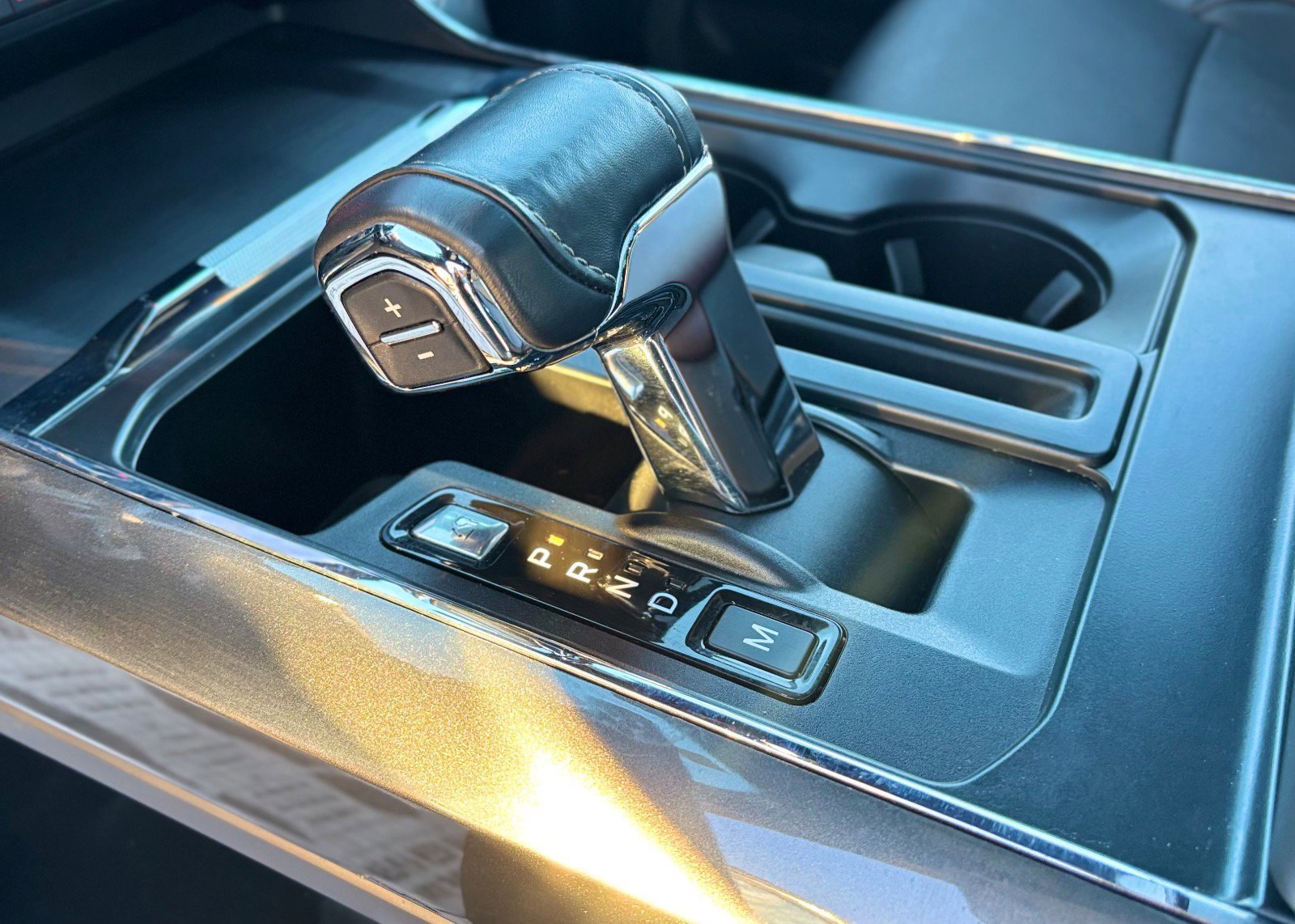 Certified 2022 Ford F150 Lariat w/ Equipment Group 502A High image 56