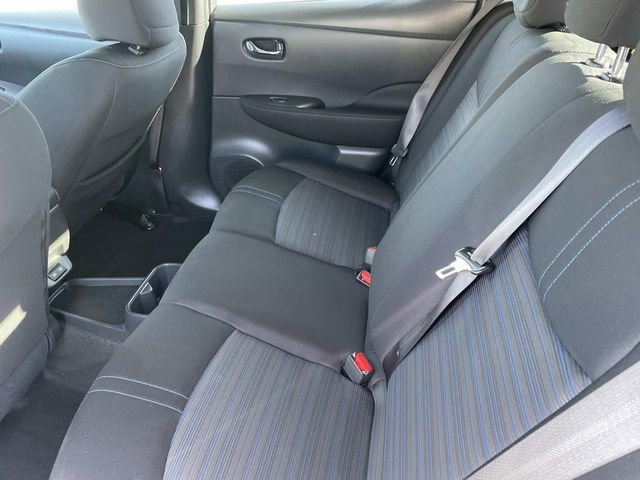 Used 2023 Nissan Leaf S image 32