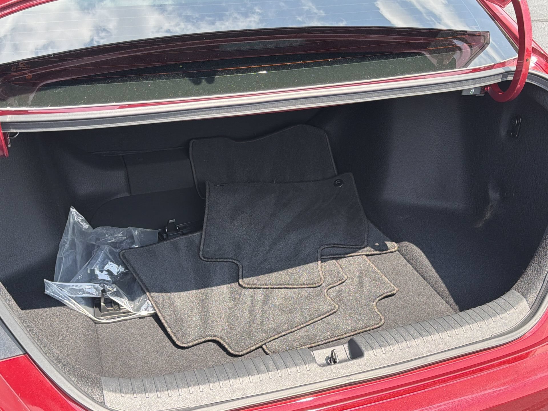 Used 2024 Honda Accord LX image 18