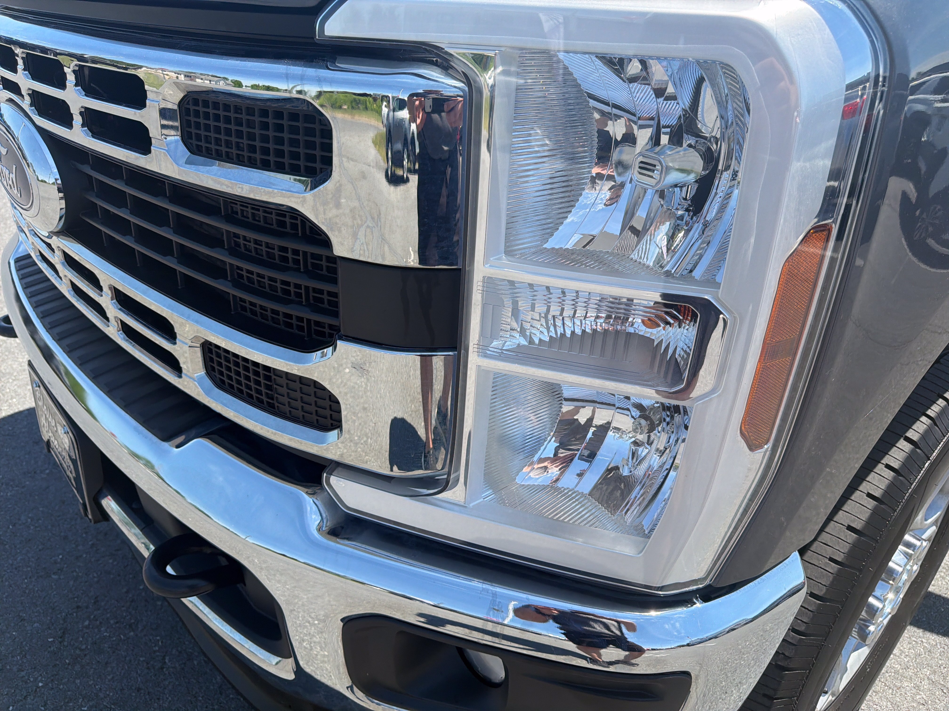 Certified 2025 Ford F250 XLT AWD/4WD image 10