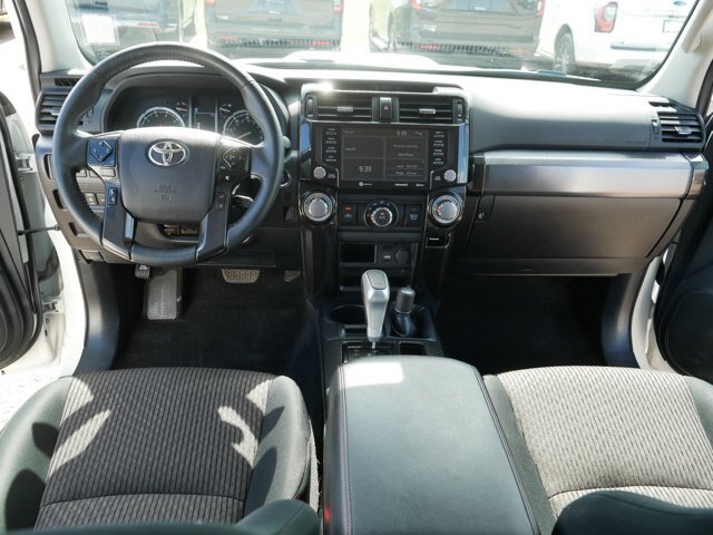 Used 2022 Toyota 4Runner TRD Off-Road AWD/4WD image 21