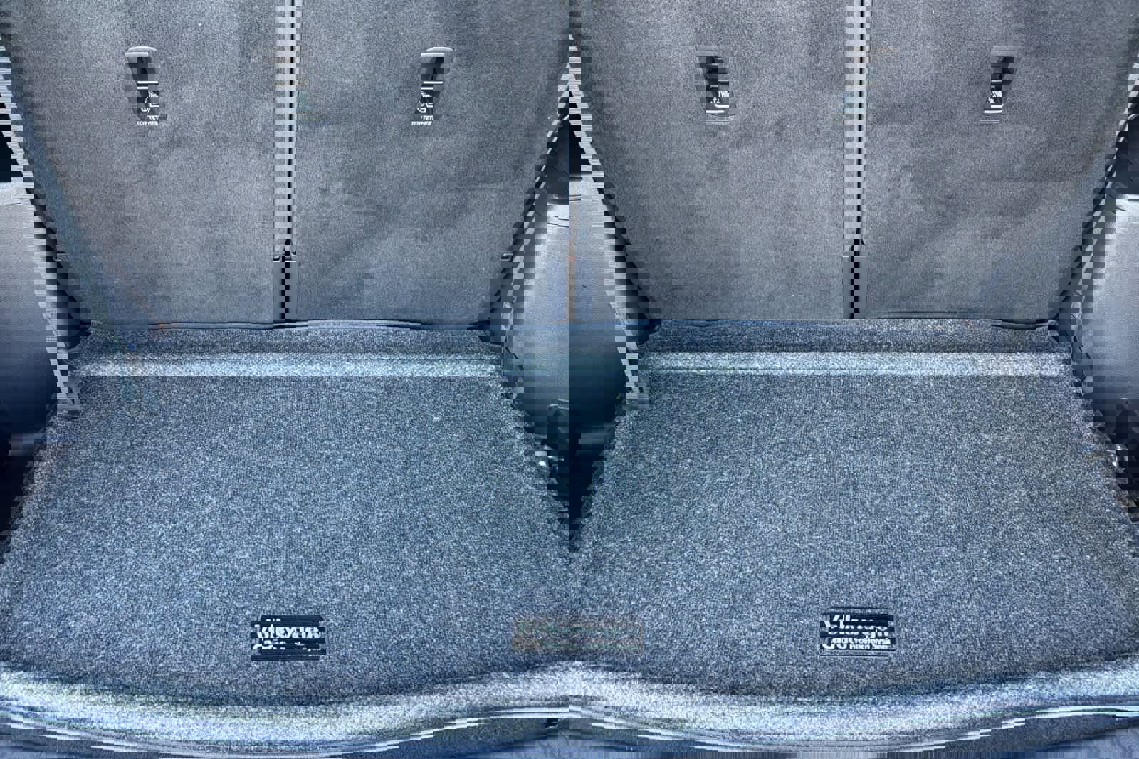 Used 2025 Volkswagen Atlas Peak Edition SE image 16