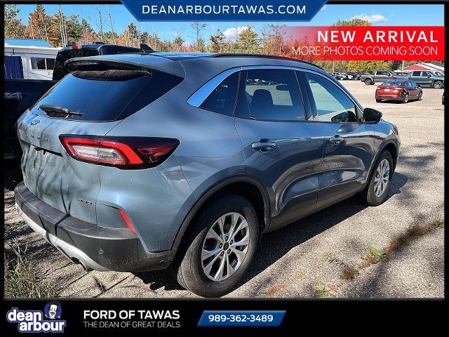 Certified 2023 Ford Escape Active w/ Tech Pack #2 AWD/4WD image 3