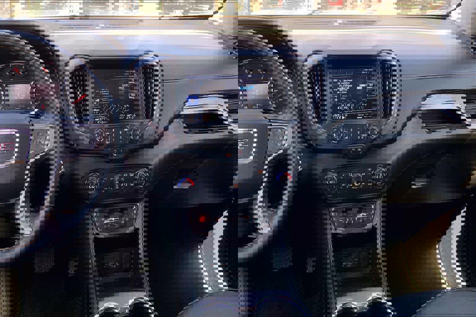 Used 2024 GMC Terrain AT4 image 9