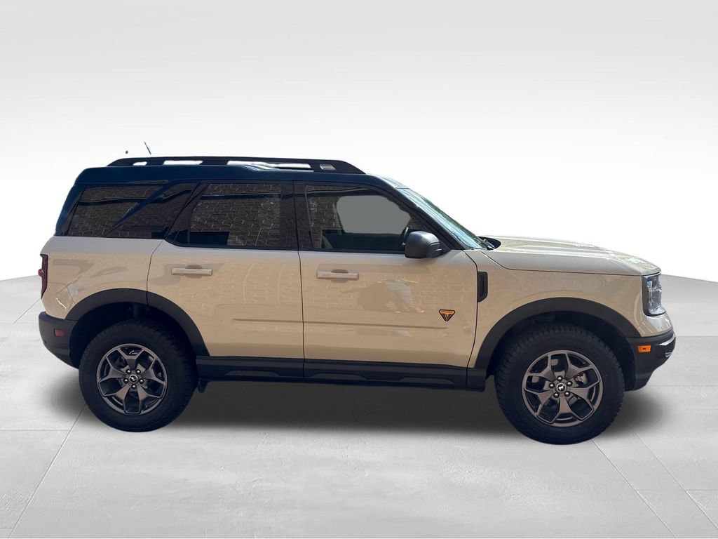 Certified 2024 Ford Bronco Sport Badlands w/ Premium Package AWD/4WD image 11