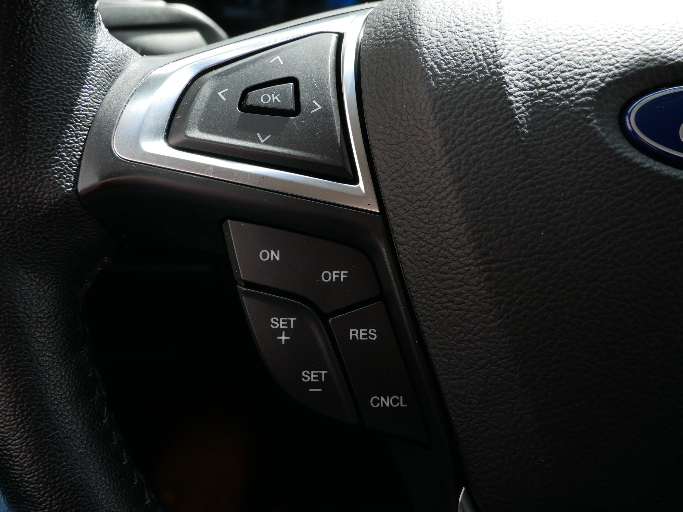 Certified 2019 Ford Edge SEL w/ Equipment Group 201A FWD image 17