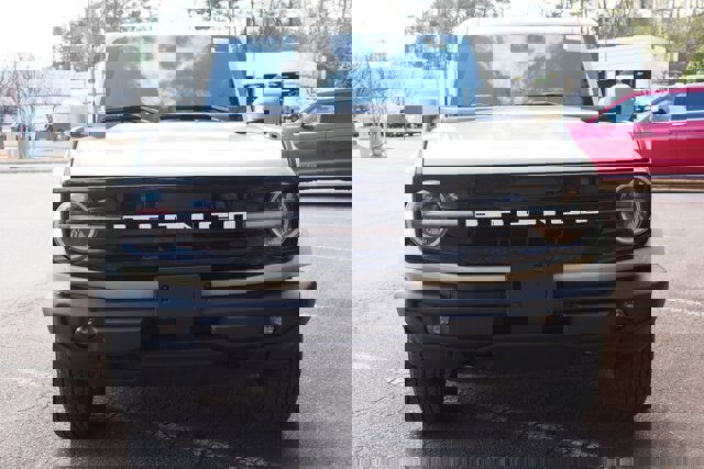 Certified 2025 Ford Bronco Outer Banks image 8