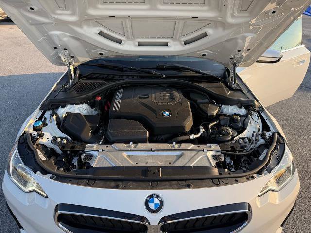 Used 2022 BMW 230i Coupe w/ Premium Package 2 RWD image 21