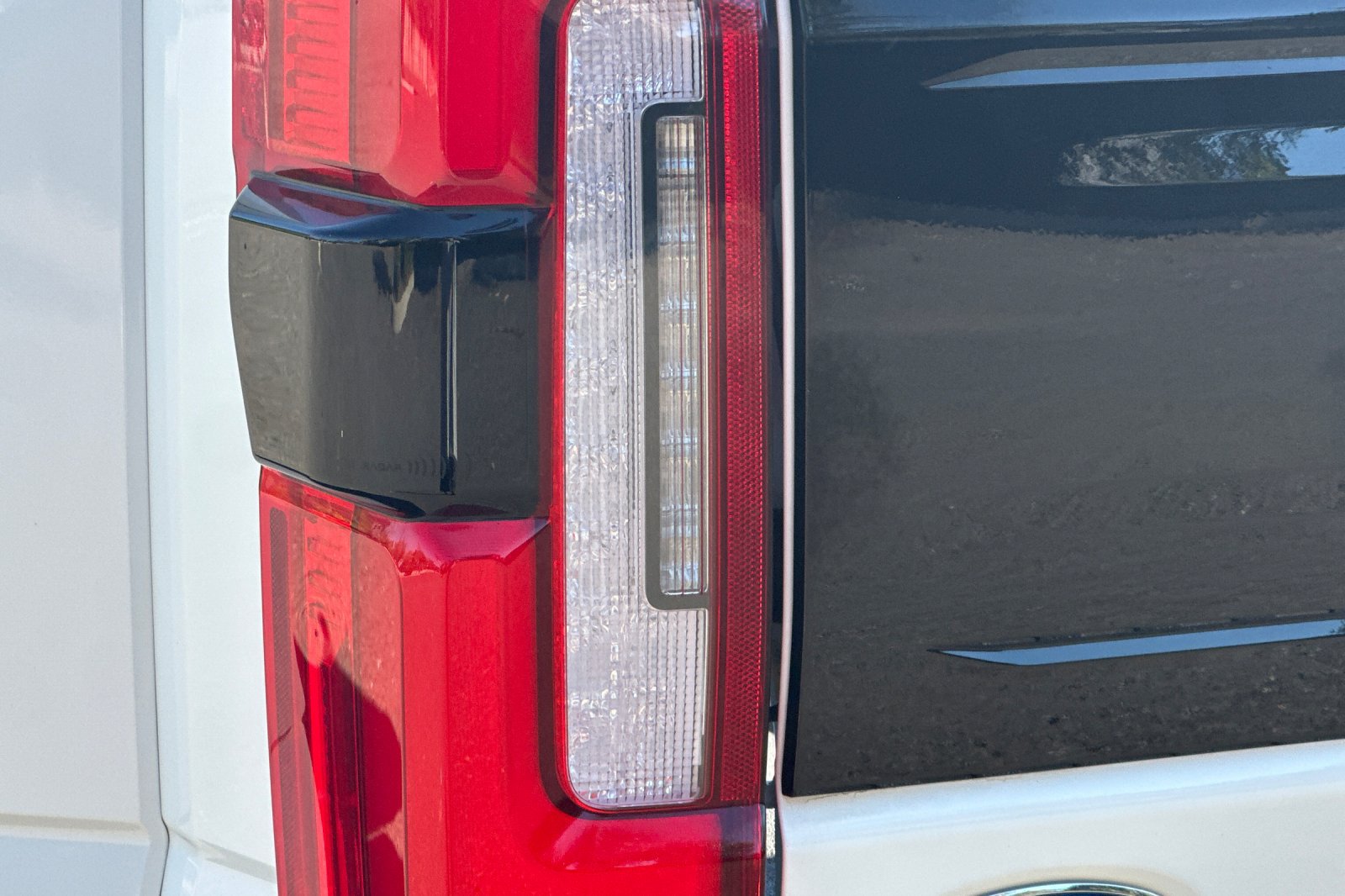 Certified 2026 Ford F450 Platinum w/ FX4 Off-Road Package AWD/4WD image 48