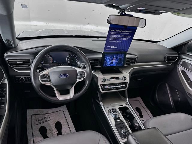 Certified 2021 Ford Explorer XLT w/ Equipment Group 202A image 29