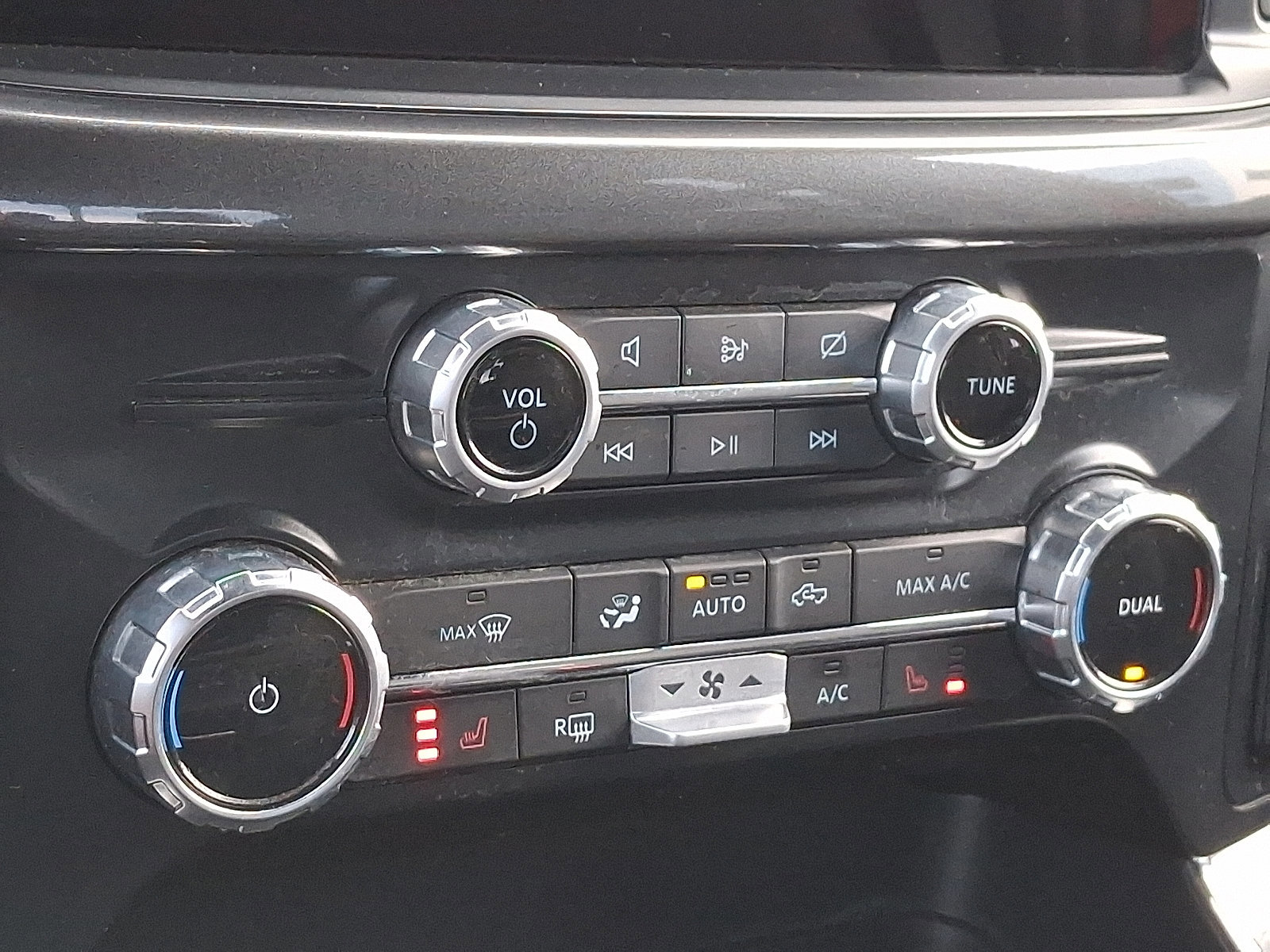 Certified 2023 Ford F150 XLT w/ Equipment Group 302A High image 15