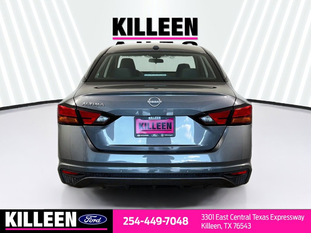 Used 2025 Nissan Altima 2.5 SV FWD image 8