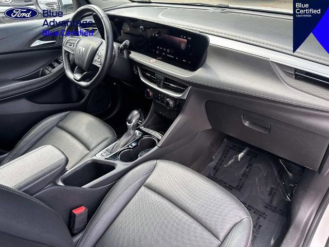 Used 2024 Buick Encore GX Sport Touring FWD image 32