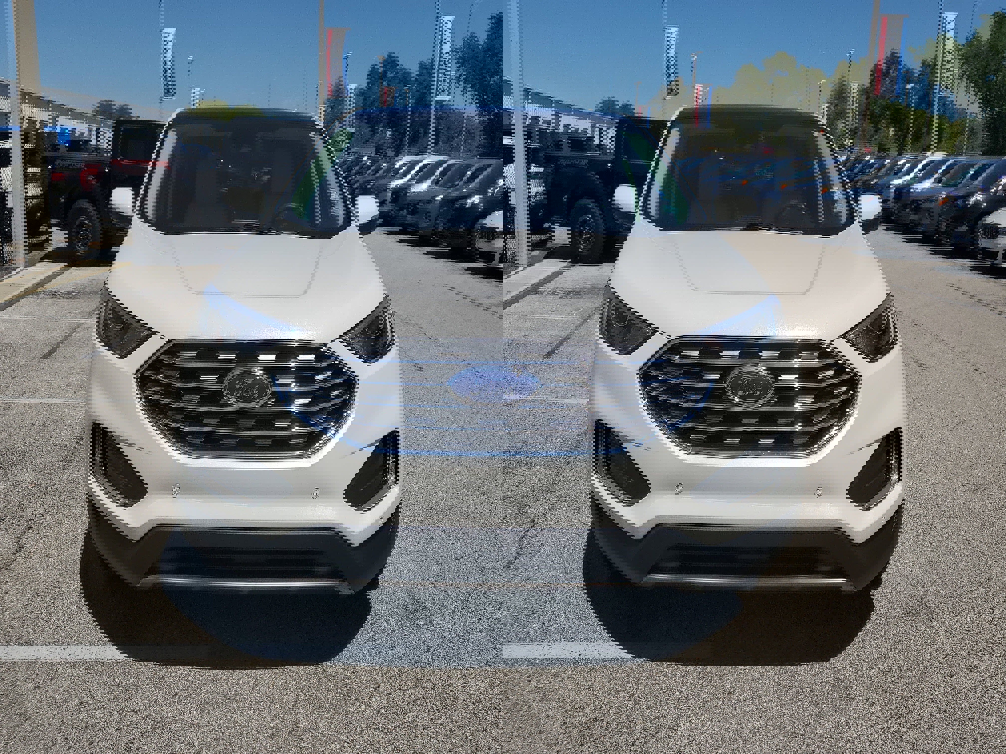 Certified 2023 Ford Edge Titanium w/ Class II Trailer Tow Package image 5