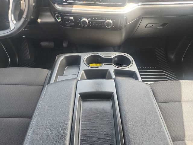 Used 2022 Chevrolet Silverado 1500 LT w/ Z71 Off-Road Package AWD/4WD image 18