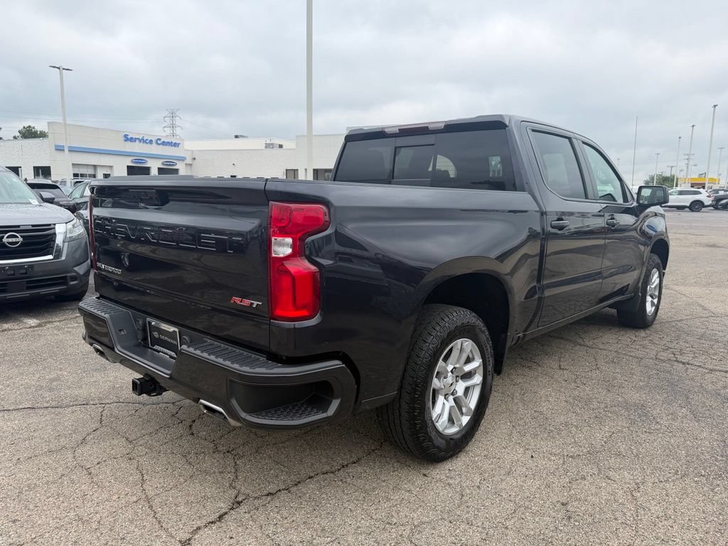 Used 2023 Chevrolet Silverado 1500 RST AWD/4WD image 8