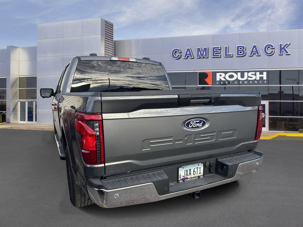 Certified 2024 Ford F150 XLT w/ Mobile Office Package RWD image 8