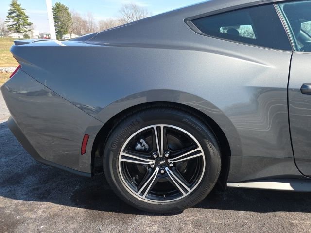 Certified 2025 Ford Mustang Premium image 11