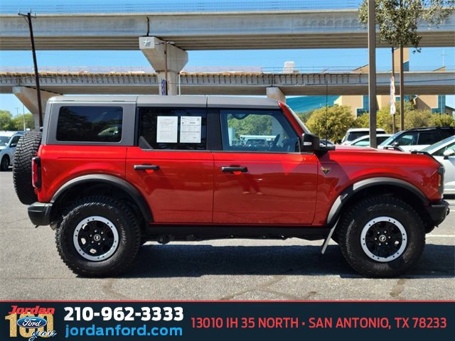 Certified 2024 Ford Bronco Badlands image 6