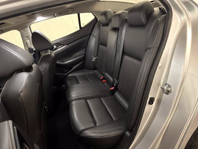 Used 2018 Nissan Maxima 3.5 SL FWD image 24