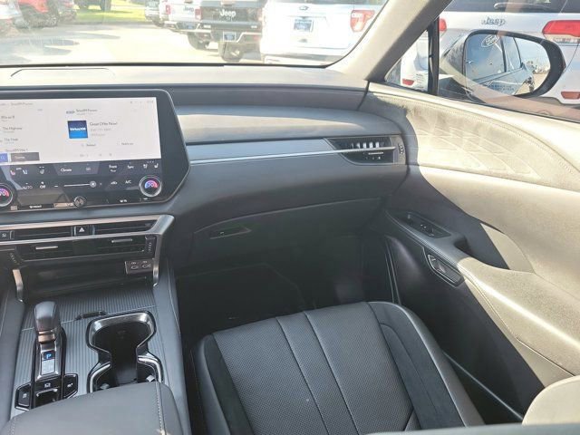 Used 2023 Lexus RX 500h 500h F SPORT Performance w/ Accessory Package (Z1) image 24