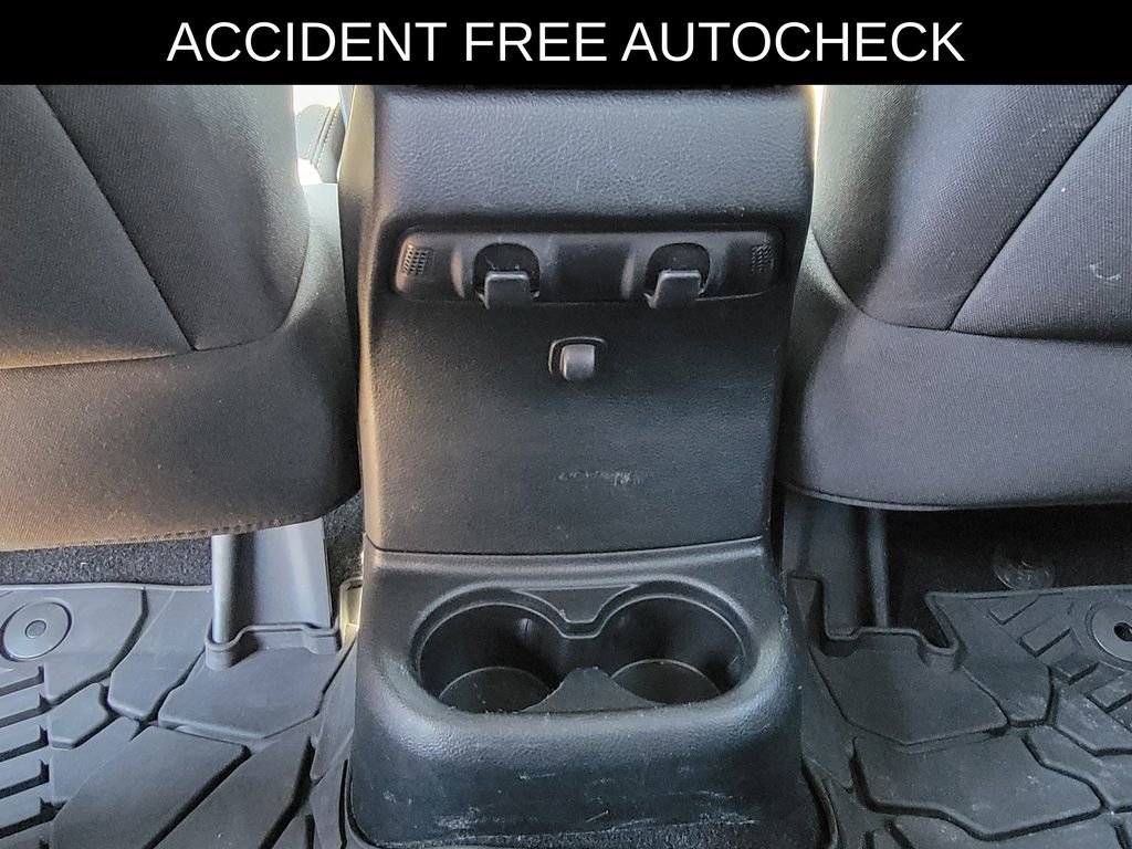 Used 2017 Jeep Wrangler Unlimited Sport w/ Connectivity Group AWD/4WD image 9