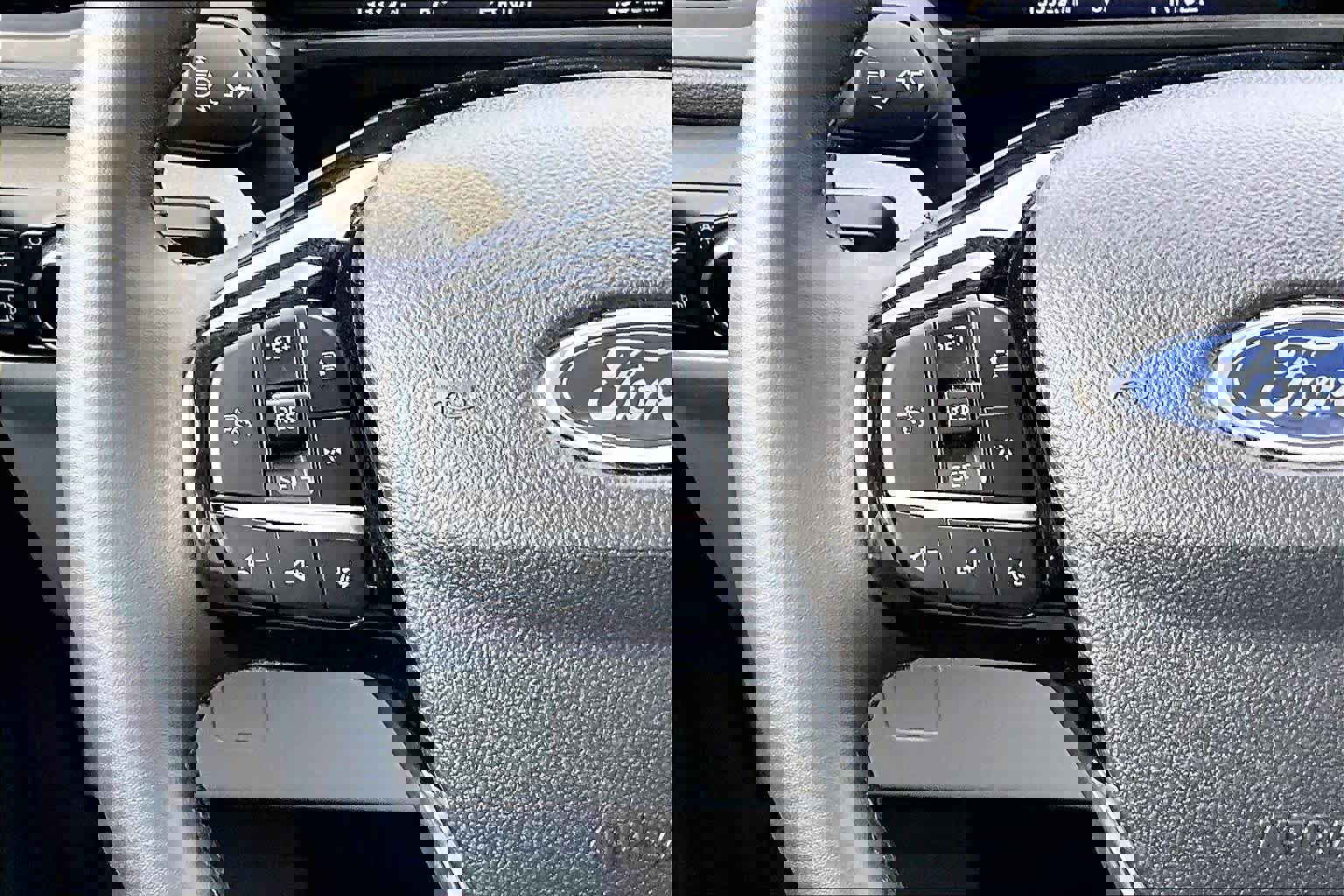 Certified 2023 Ford Escape SE image 24