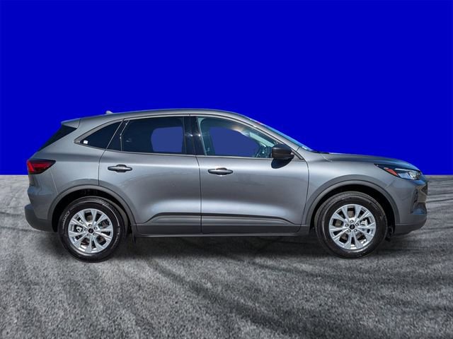 Certified 2026 Ford Escape Active FWD image 3