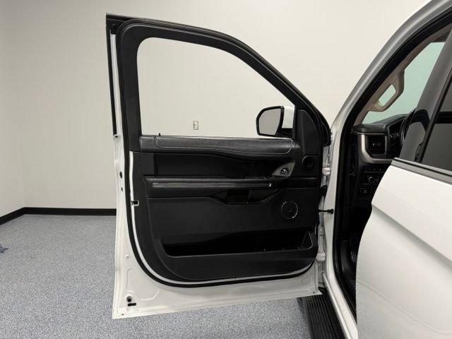 Certified 2024 Ford Expedition XLT RWD image 13