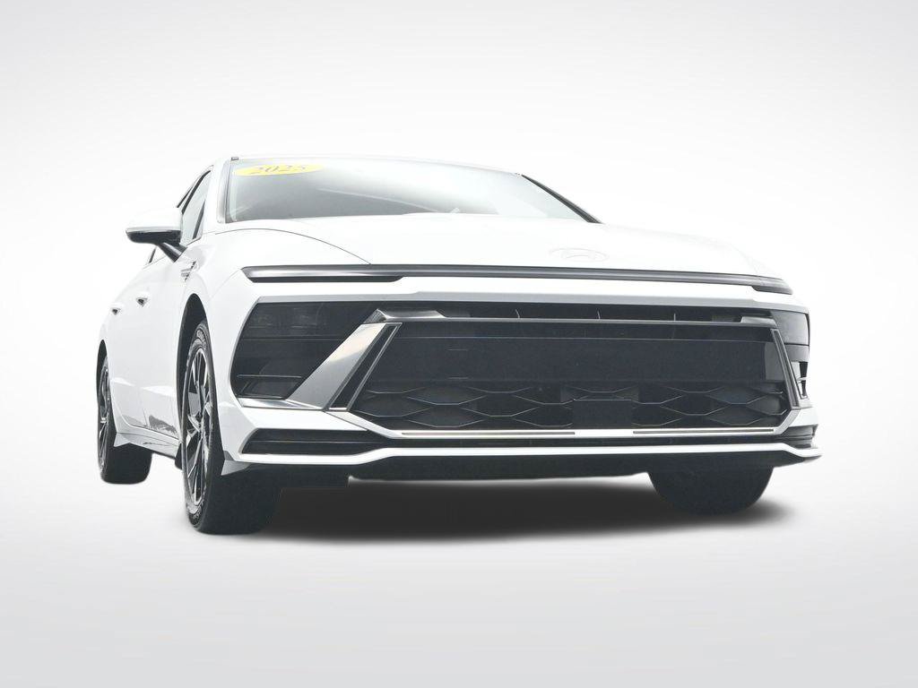 Used 2025 Hyundai Sonata SEL FWD image 48