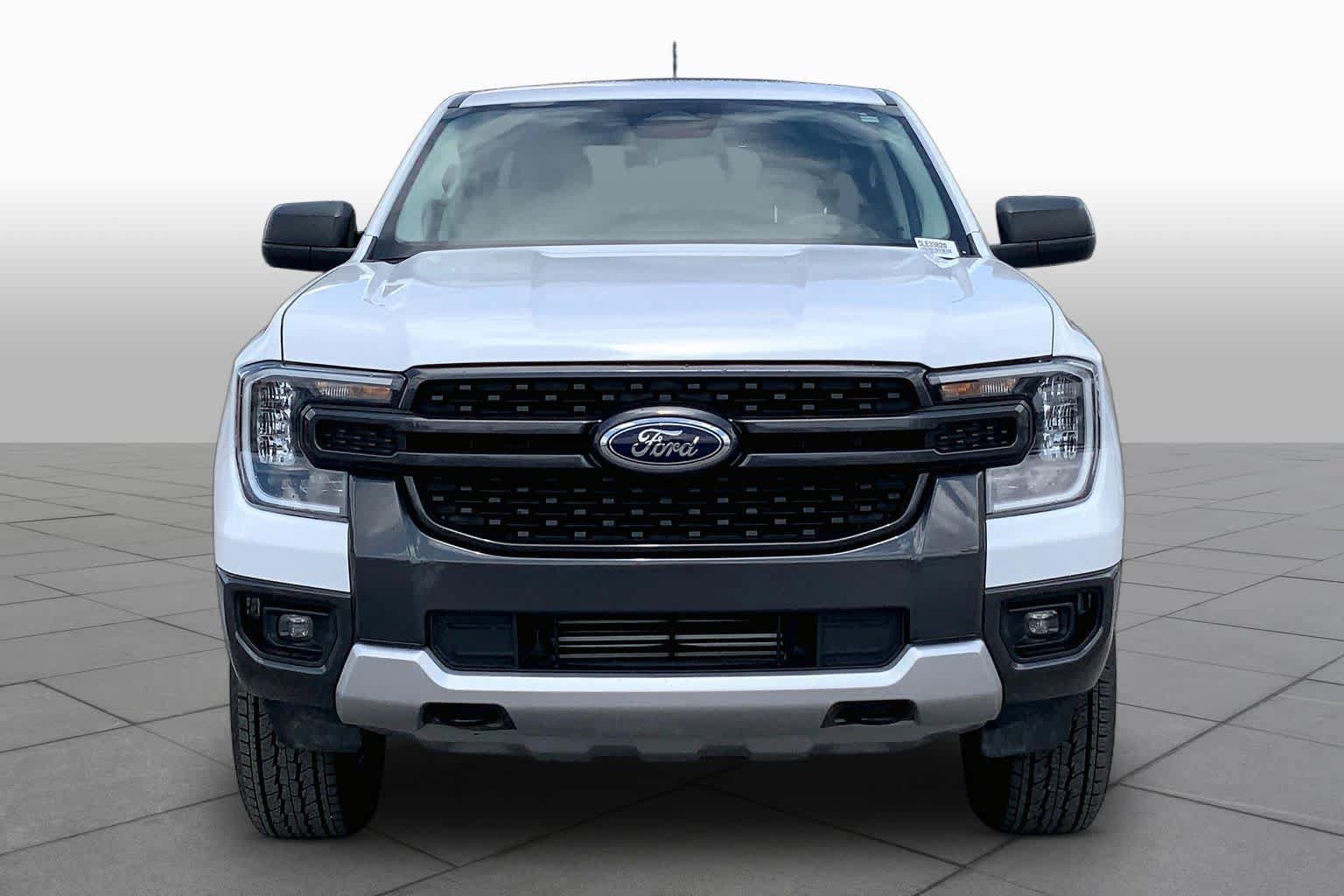 Certified 2025 Ford Ranger XLT w/ FX4 Off-Road Package AWD/4WD image 4