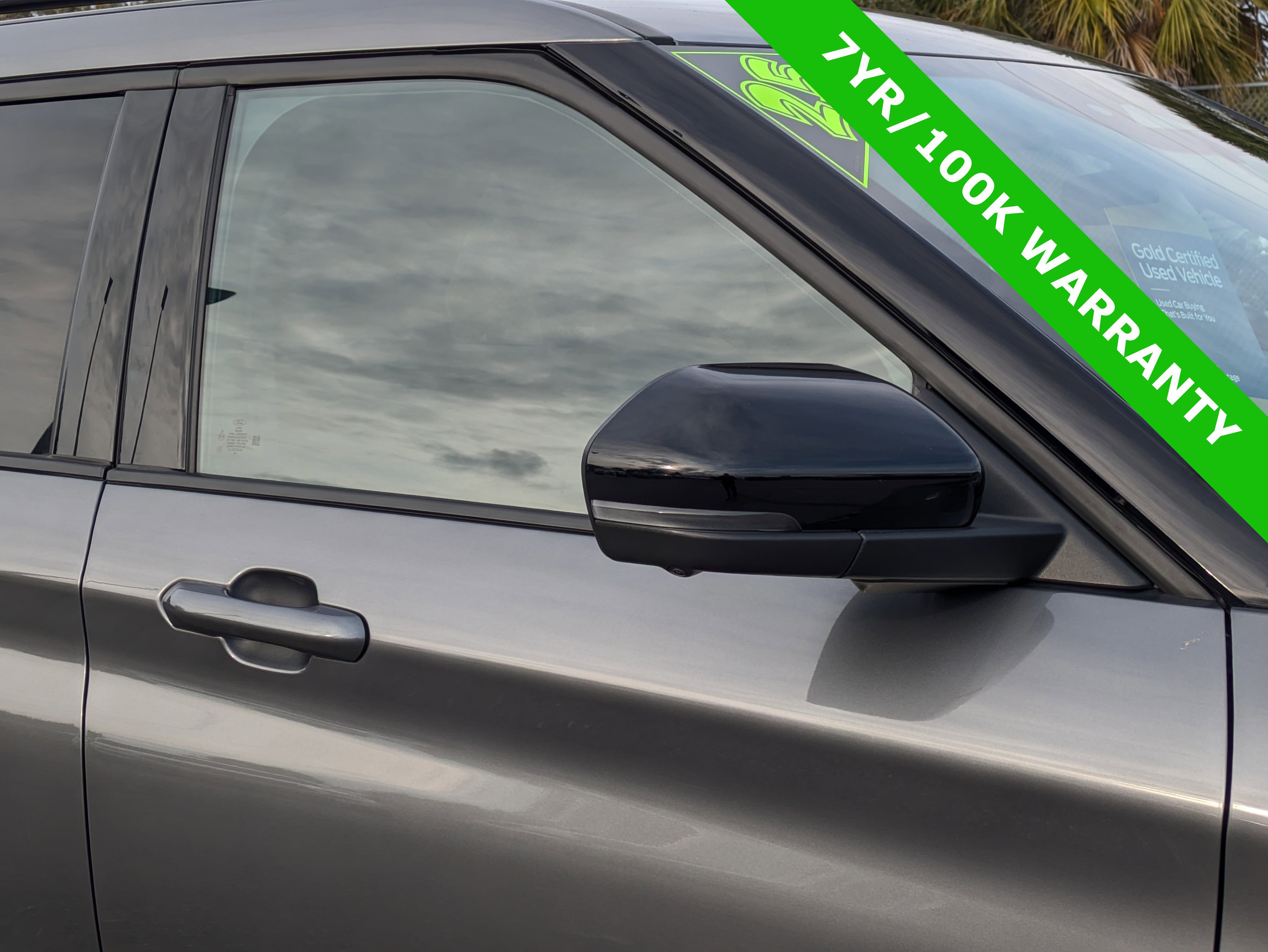 Certified 2025 Ford Explorer ST-Line w/ ST-Line Street Pack image 11