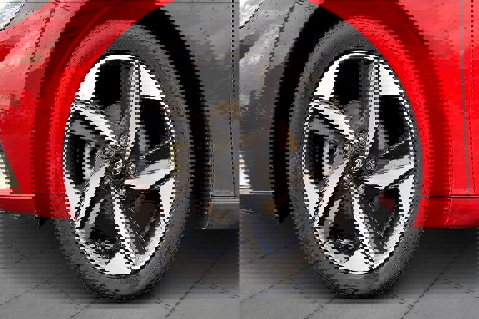 Used 2021 Hyundai Elantra Limited image 13