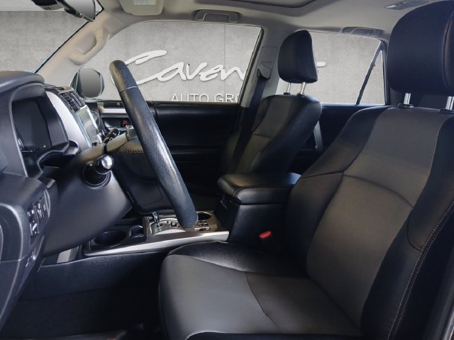 Used 2023 Toyota 4Runner SR5 Premium w/ Moonroof Package RWD image 20