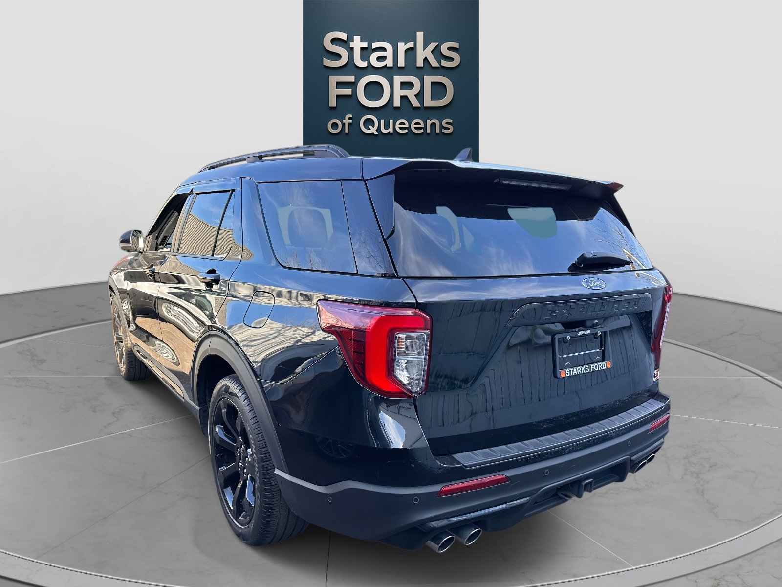 Certified 2022 Ford Explorer ST w/ Equipment Group 401A image 4