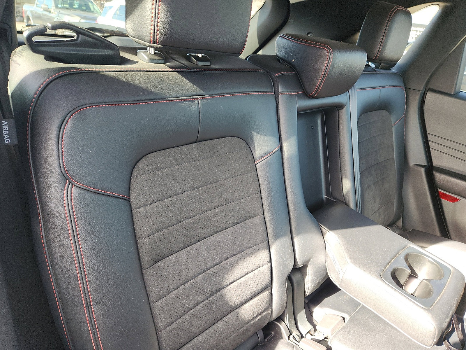 Certified 2022 Ford Escape SEL w/ SEL Stealth AWD Package image 32